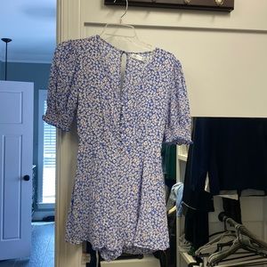 Floral romper. Lined.